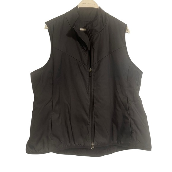 Nike Black Vest Reversible Faux Fur XL - Picture 2 of 13